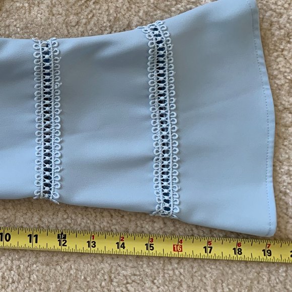 🎉HP🎉Calvin Klein Light Sky Blue Shirt Womens SZ M Long Flare Sleeve Round Neck - Picture 7 of 15